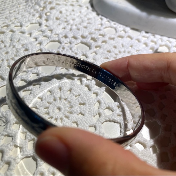 Kate Spade “There’s strength in numbers” bracelet - Picture 7 of 8
